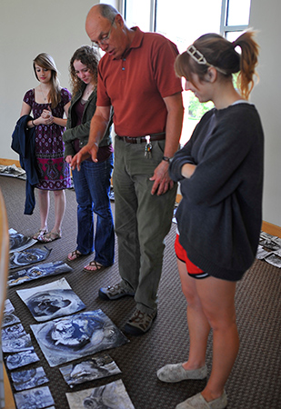 pennebaker looking at things on the floor